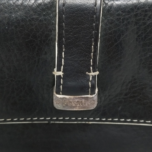Fossil Wallet - Picture 2 of 5